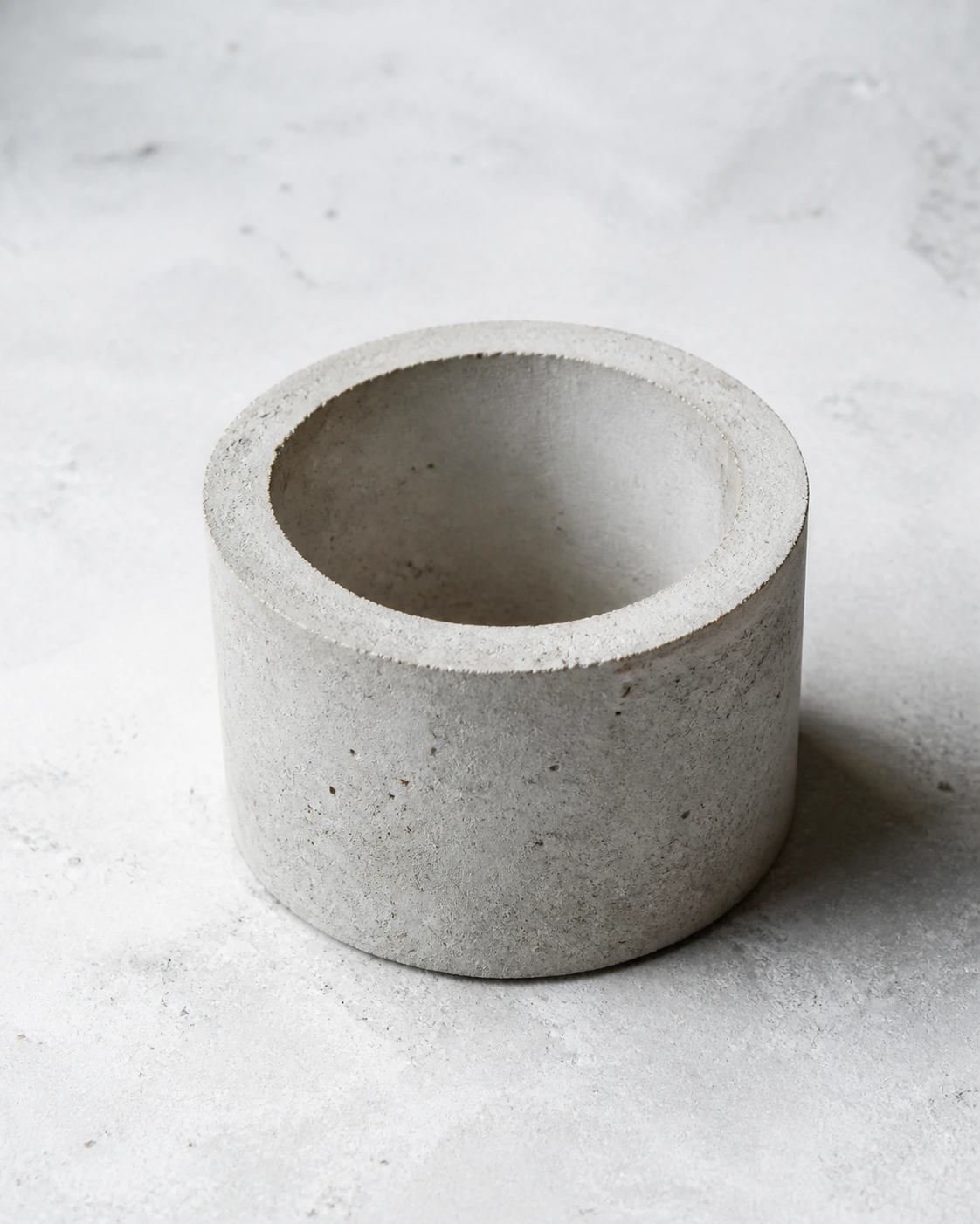 Hollow PHC concrete ring test specimen made with an autoclave-free admixture.
